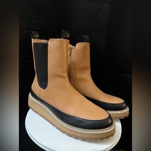 Women’s boots!